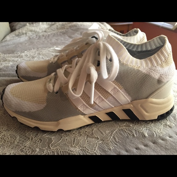 Adidas Torsion Trainers - Picture 1 of 7